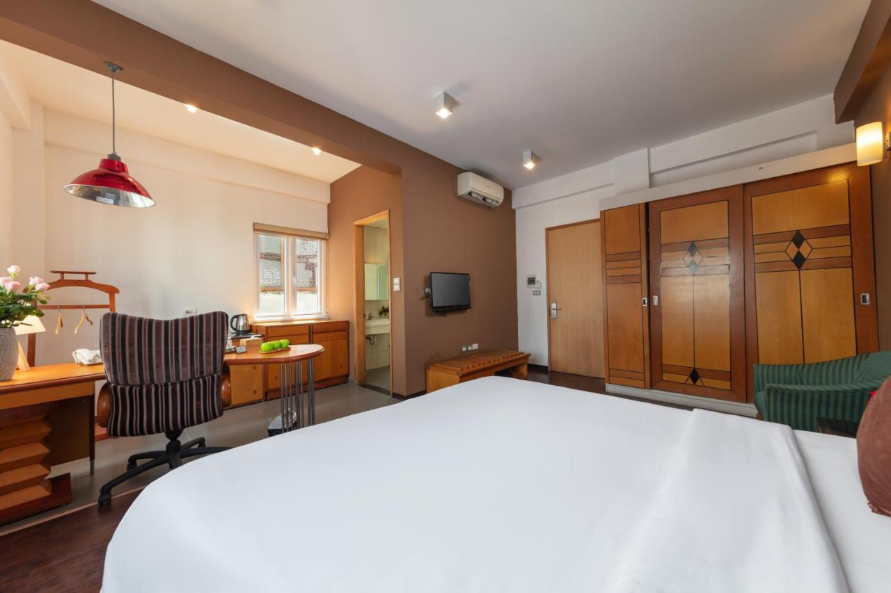 Golden Sunshine Villa Hotel And Travel Ханой Экстерьер фото