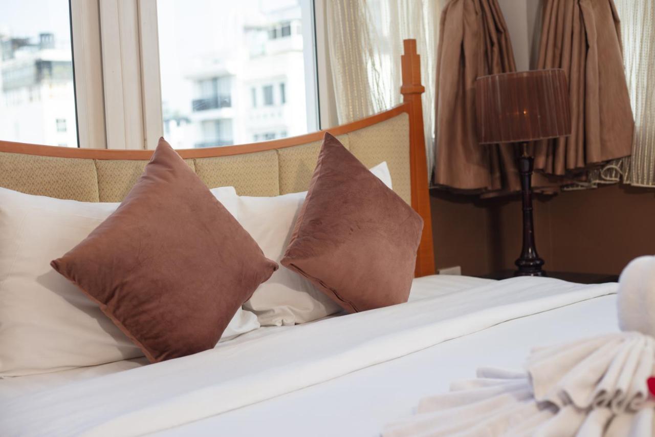 Golden Sunshine Villa Hotel And Travel Ханой Экстерьер фото